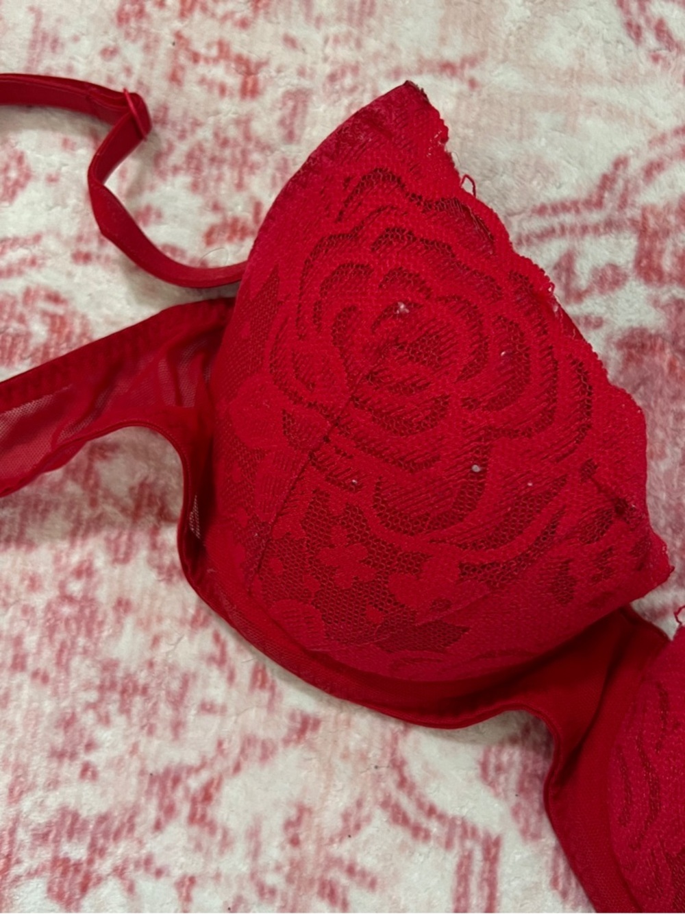 PINK Victoria's Secret Red Lace Underwire Date Push Up Bra - Picture 2 of 6